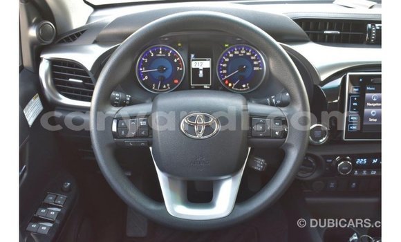 Buy Import Toyota Hilux White Car in Import - Dubai in Zambia Buy Import Toyota Hilux White Car in Import - Dubai in Zambia