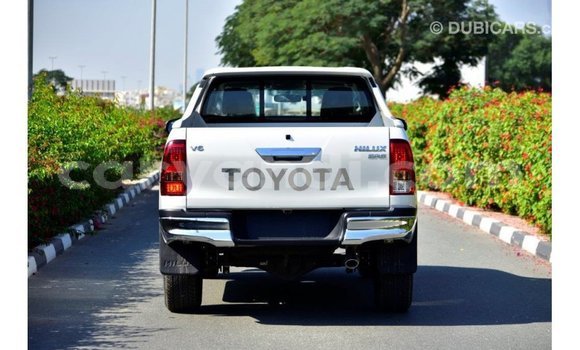 Buy Import Toyota Hilux White Car in Import - Dubai in Zambia Buy Import Toyota Hilux White Car in Import - Dubai in Zambia