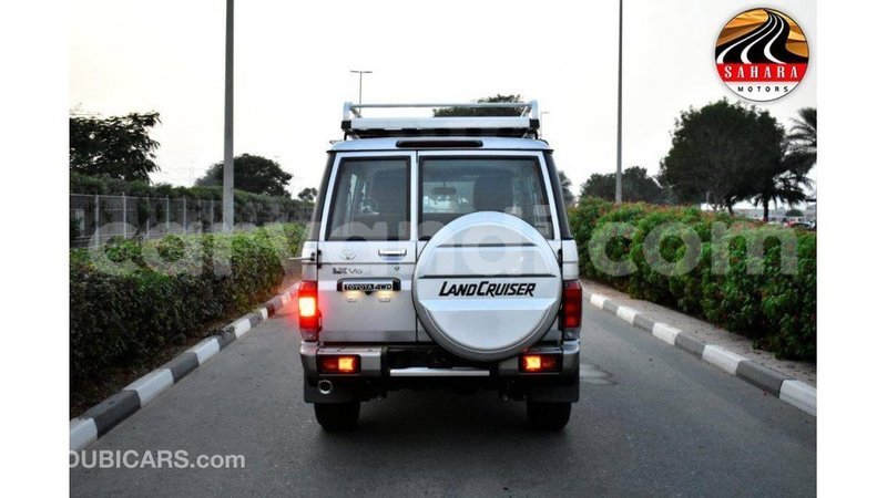 Big with watermark toyota land cruiser zambia import dubai 9788