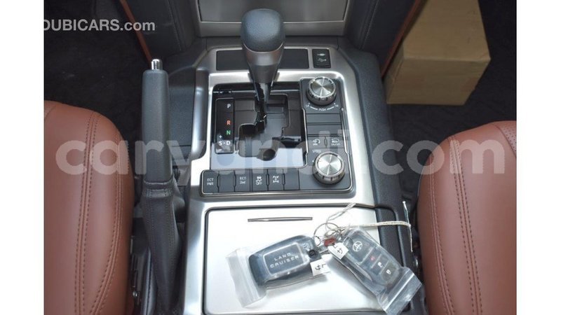 Big with watermark toyota land cruiser zambia import dubai 9791