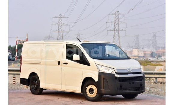 Buy Import Toyota Hiace White Car in Import - Dubai in Zambia Buy Import Toyota Hiace White Car in Import - Dubai in Zambia
