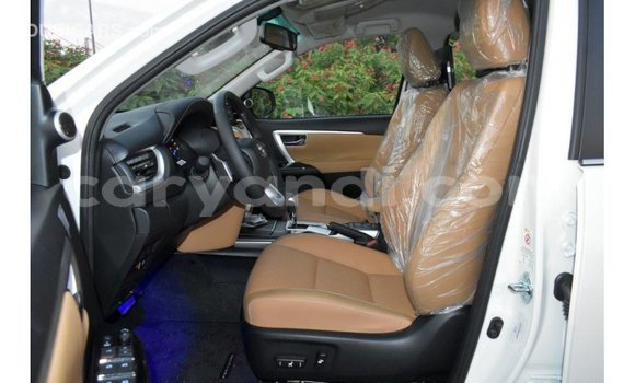 Buy Import Toyota Fortuner White Car in Import - Dubai in Zambia Buy Import Toyota Fortuner White Car in Import - Dubai in Zambia