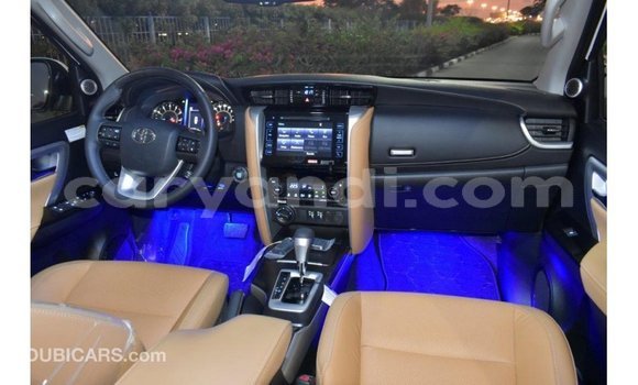 Buy Import Toyota Fortuner White Car in Import - Dubai in Zambia Buy Import Toyota Fortuner White Car in Import - Dubai in Zambia