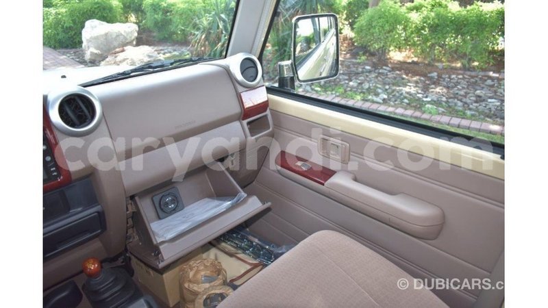 Big with watermark toyota land cruiser zambia import dubai 9801