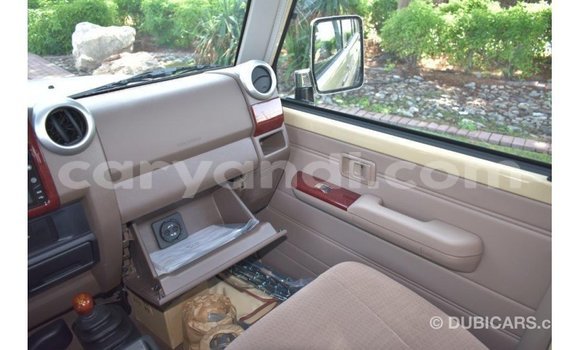 Buy Import Toyota Land Cruiser Beige Car in Import - Dubai in Zambia Buy Import Toyota Land Cruiser Beige Car in Import - Dubai in Zambia