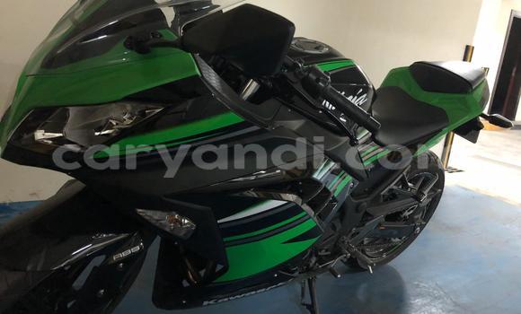 Acheter Occasion Moto Kawasaki Ninja Vert à Choma, Du sud Acheter Occasion Moto Kawasaki Ninja Vert à Choma, Du sud