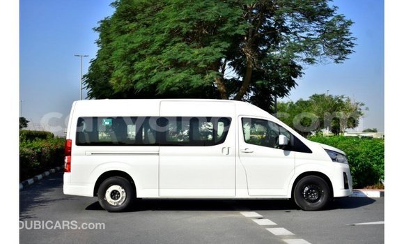 Buy Import Toyota Hiace White Car in Import - Dubai in Zambia Buy Import Toyota Hiace White Car in Import - Dubai in Zambia