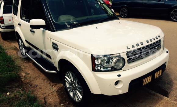 Tenga Tsaru Land Rover Discovery Chena Mota in Chingola in Zambia Tenga Tsaru Land Rover Discovery Chena Mota in Chingola in Zambia