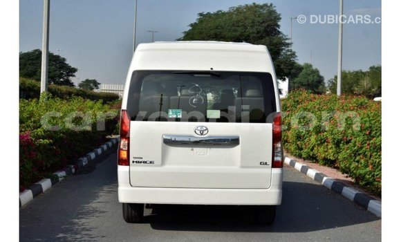 Buy Import Toyota Hiace White Car in Import - Dubai in Zambia Buy Import Toyota Hiace White Car in Import - Dubai in Zambia