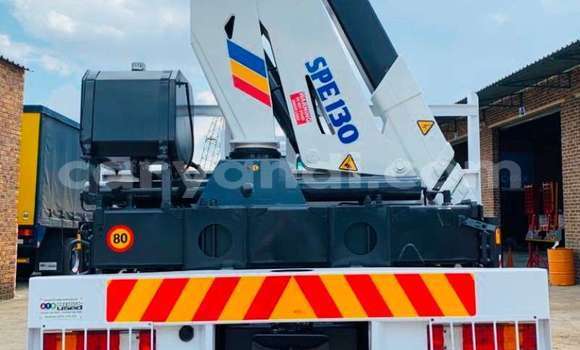 Acheter Occasion Utilitaire Mercedes–Benz 1117 Blanc à Lusaka, Zambie Acheter Occasion Utilitaire Mercedes–Benz 1117 Blanc à Lusaka, Zambie