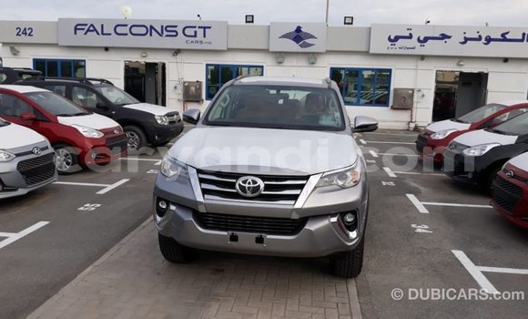 Acheter Import Voiture Toyota Fortuner Autre à Import - Dubai, Zambie Acheter Import Voiture Toyota Fortuner Autre à Import - Dubai, Zambie