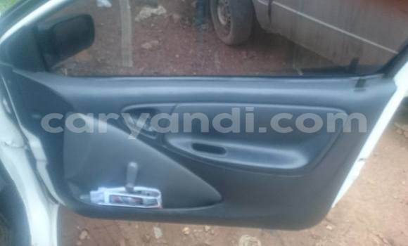 Nunua Ilio tumika Toyota Vitz Fedha Gari ndani ya Chipata nchini Zambia Nunua Ilio tumika Toyota Vitz Fedha Gari ndani ya Chipata nchini Zambia