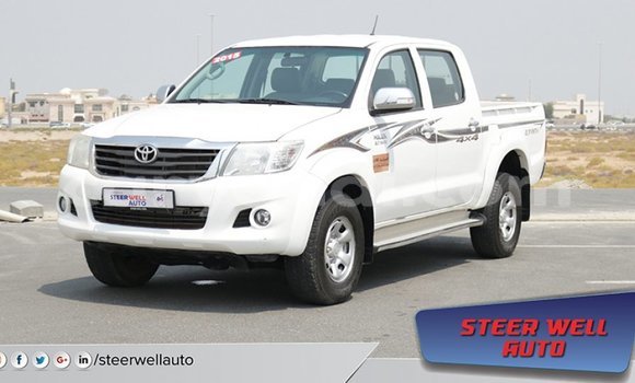 Nunua Imported Toyota Hilux Nyeupe Gari ndani ya Import - Dubai nchini Zambia Nunua Imported Toyota Hilux Nyeupe Gari ndani ya Import - Dubai nchini Zambia