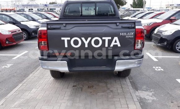 Acheter Import Voiture Toyota Hilux Autre à Import - Dubai, Zambie Acheter Import Voiture Toyota Hilux Autre à Import - Dubai, Zambie