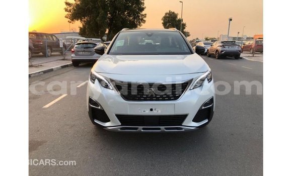 Acheter Import Voiture Peugeot 5008 Blanc à Import - Dubai, Zambie Acheter Import Voiture Peugeot 5008 Blanc à Import - Dubai, Zambie
