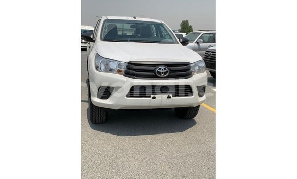 Buy Import Toyota Hilux White Car in Import - Dubai in Zambia Buy Import Toyota Hilux White Car in Import - Dubai in Zambia