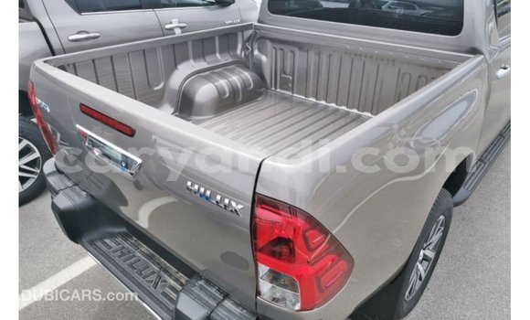Acheter Import Voiture Toyota Hilux Autre à Import - Dubai, Zambie Acheter Import Voiture Toyota Hilux Autre à Import - Dubai, Zambie