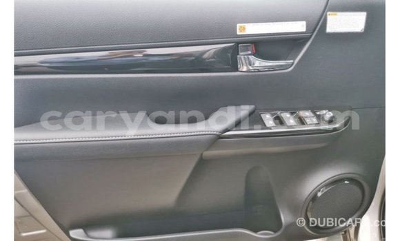 Acheter Import Voiture Toyota Hilux Autre à Import - Dubai, Zambie Acheter Import Voiture Toyota Hilux Autre à Import - Dubai, Zambie