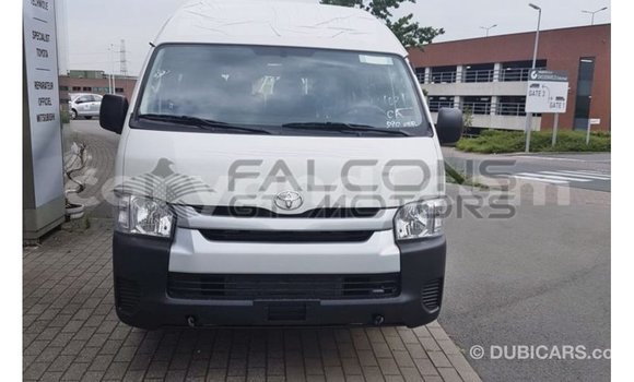 Buy Import Toyota Hiace White Car in Import - Dubai in Zambia Buy Import Toyota Hiace White Car in Import - Dubai in Zambia