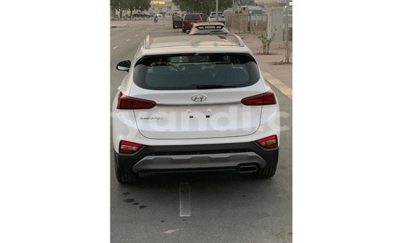 Buy Import Hyundai Santa Fe White Car in Import - Dubai in Zambia Buy Import Hyundai Santa Fe White Car in Import - Dubai in Zambia
