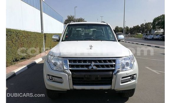 Buy Import Mitsubishi Pajero White Car in Import - Dubai in Zambia Buy Import Mitsubishi Pajero White Car in Import - Dubai in Zambia