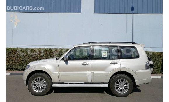 Buy Import Mitsubishi Pajero White Car in Import - Dubai in Zambia Buy Import Mitsubishi Pajero White Car in Import - Dubai in Zambia