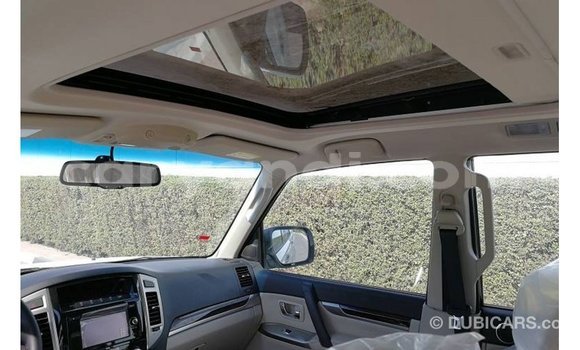 Buy Import Mitsubishi Pajero White Car in Import - Dubai in Zambia Buy Import Mitsubishi Pajero White Car in Import - Dubai in Zambia