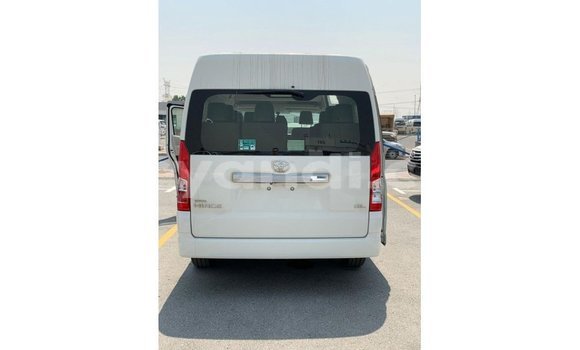 Buy Import Toyota Hiace White Car in Import - Dubai in Zambia Buy Import Toyota Hiace White Car in Import - Dubai in Zambia