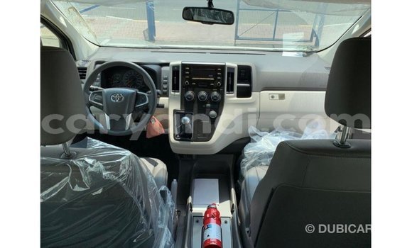 Buy Import Toyota Hiace White Car in Import - Dubai in Zambia Buy Import Toyota Hiace White Car in Import - Dubai in Zambia