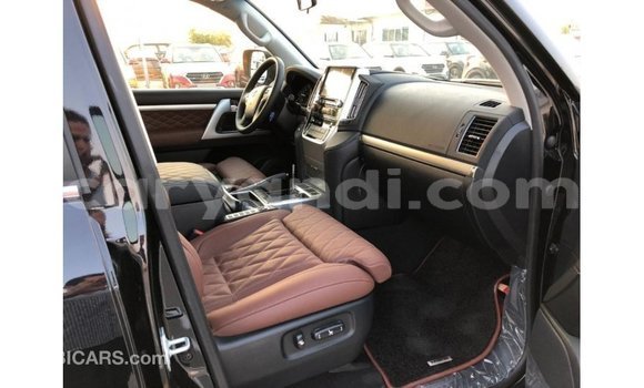 Buy Import Toyota Land Cruiser Black Car in Import - Dubai in Zambia Buy Import Toyota Land Cruiser Black Car in Import - Dubai in Zambia