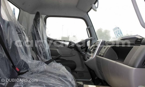 Buy Import Mitsubishi Canter White Truck in Import - Dubai in Zambia Buy Import Mitsubishi Canter White Truck in Import - Dubai in Zambia