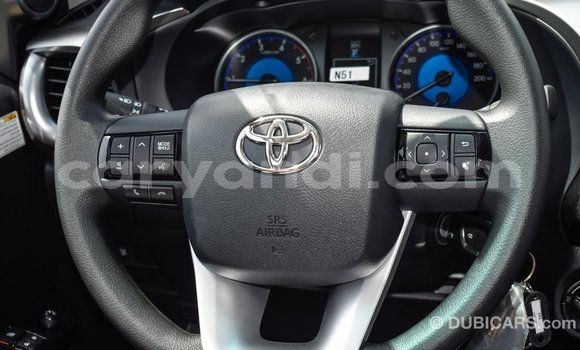 Acheter Import Voiture Toyota Hilux Autre à Import - Dubai, Zambie Acheter Import Voiture Toyota Hilux Autre à Import - Dubai, Zambie