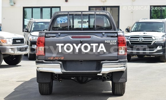 Acheter Import Voiture Toyota Hilux Autre à Import - Dubai, Zambie Acheter Import Voiture Toyota Hilux Autre à Import - Dubai, Zambie