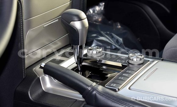 Acheter Import Voiture Toyota Land Cruiser Noir à Import - Dubai, Zambie Acheter Import Voiture Toyota Land Cruiser Noir à Import - Dubai, Zambie