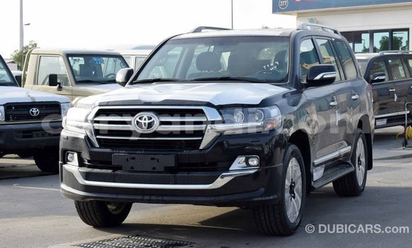 Acheter Import Voiture Toyota Land Cruiser Noir à Import - Dubai, Zambie Acheter Import Voiture Toyota Land Cruiser Noir à Import - Dubai, Zambie