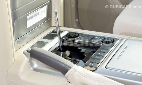 Acheter Import Voiture Toyota Land Cruiser Blanc à Import - Dubai, Zambie Acheter Import Voiture Toyota Land Cruiser Blanc à Import - Dubai, Zambie