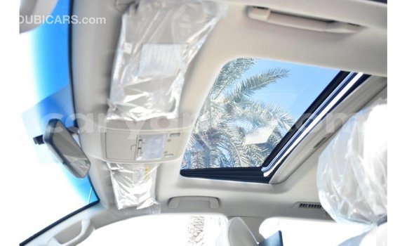 Buy Import Toyota Land Cruiser White Car in Import - Dubai in Zambia Buy Import Toyota Land Cruiser White Car in Import - Dubai in Zambia