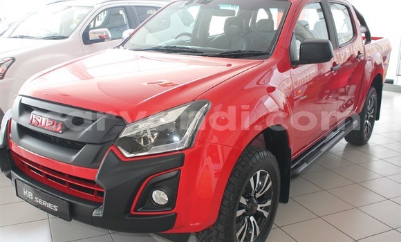 Acheter Occasion Voiture Isuzu KB Rouge à Chingola, Zambie Acheter Occasion Voiture Isuzu KB Rouge à Chingola, Zambie