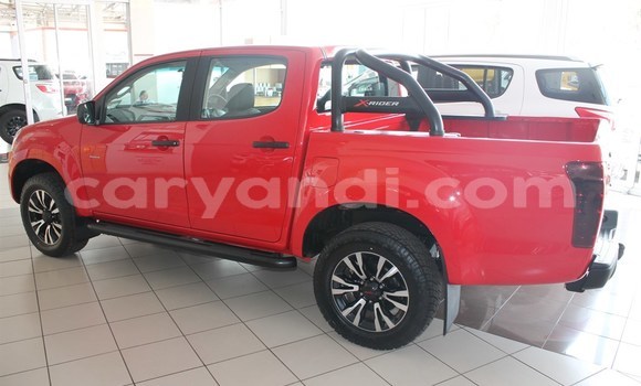 Acheter Occasion Voiture Isuzu KB Rouge à Chingola, Zambie Acheter Occasion Voiture Isuzu KB Rouge à Chingola, Zambie