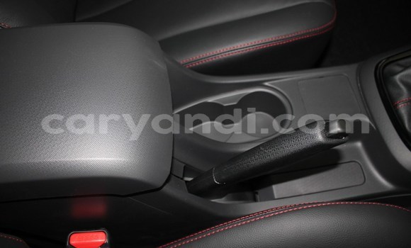 Acheter Occasion Voiture Isuzu KB Rouge à Chingola, Zambie Acheter Occasion Voiture Isuzu KB Rouge à Chingola, Zambie