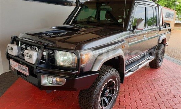 Nunua Ilio tumika Toyota Land Cruiser Nyingine Gari ndani ya Chilanga nchini Lusaka Nunua Ilio tumika Toyota Land Cruiser Nyingine Gari ndani ya Chilanga nchini Lusaka
