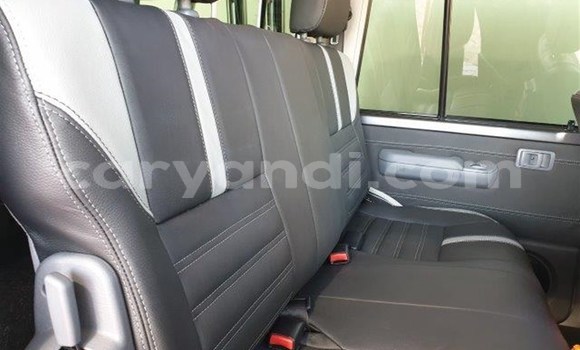 Nunua Ilio tumika Toyota Land Cruiser Nyingine Gari ndani ya Chilanga nchini Lusaka Nunua Ilio tumika Toyota Land Cruiser Nyingine Gari ndani ya Chilanga nchini Lusaka