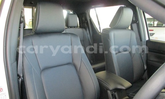 Tenga Tsaru Toyota Hilux Chena Mota in Lusaka in Zambia Tenga Tsaru Toyota Hilux Chena Mota in Lusaka in Zambia