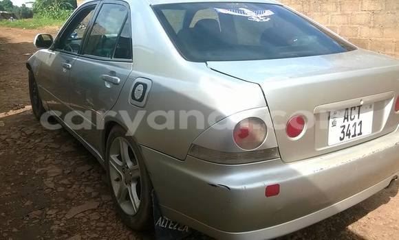 Nunua Ilio tumika Toyota Altezza Fedha Gari ndani ya Chipata nchini Zambia Nunua Ilio tumika Toyota Altezza Fedha Gari ndani ya Chipata nchini Zambia