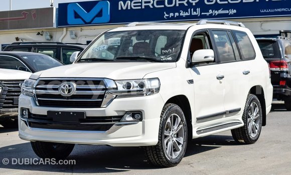 Buy Import Toyota Land Cruiser White Car in Import - Dubai in Zambia Buy Import Toyota Land Cruiser White Car in Import - Dubai in Zambia