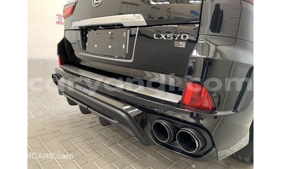 Acheter Import Voiture Lexus LX Noir à Import - Dubai, Zambie Acheter Import Voiture Lexus LX Noir à Import - Dubai, Zambie