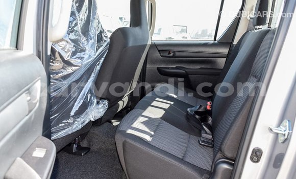 Acheter Import Voiture Toyota Hilux Autre à Import - Dubai, Zambie Acheter Import Voiture Toyota Hilux Autre à Import - Dubai, Zambie