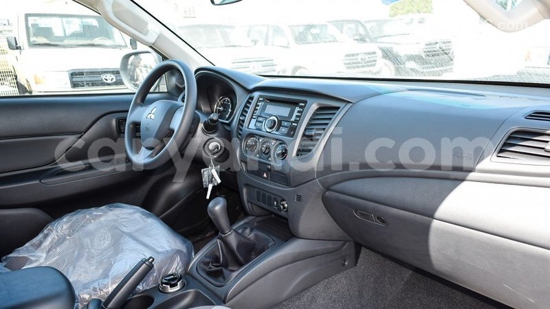 Big with watermark mitsubishi l200 zambia import dubai 9996