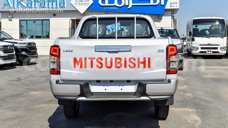 Big with watermark mitsubishi l200 zambia import dubai 9996