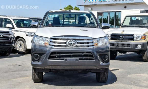 Acheter Import Voiture Toyota Hilux Autre à Import - Dubai, Zambie Acheter Import Voiture Toyota Hilux Autre à Import - Dubai, Zambie